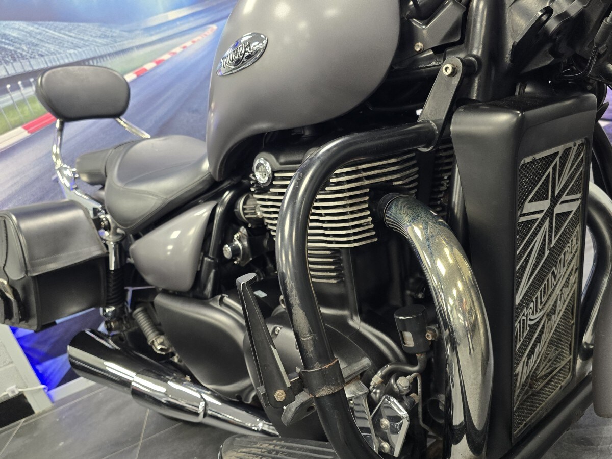 Used Triumph THUNDERBIRD 2017 for sale - 78836326: Photo 8