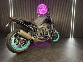 Used Yamaha MT-10 MTN1000 2023 for sale - bike-79780006: Photo
