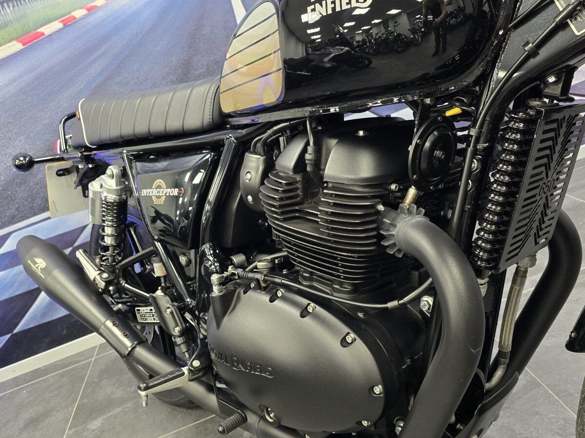 Used Royal Enfield INTERCEPTOR 650 E5 2023 for sale - 78894879: Photo 11