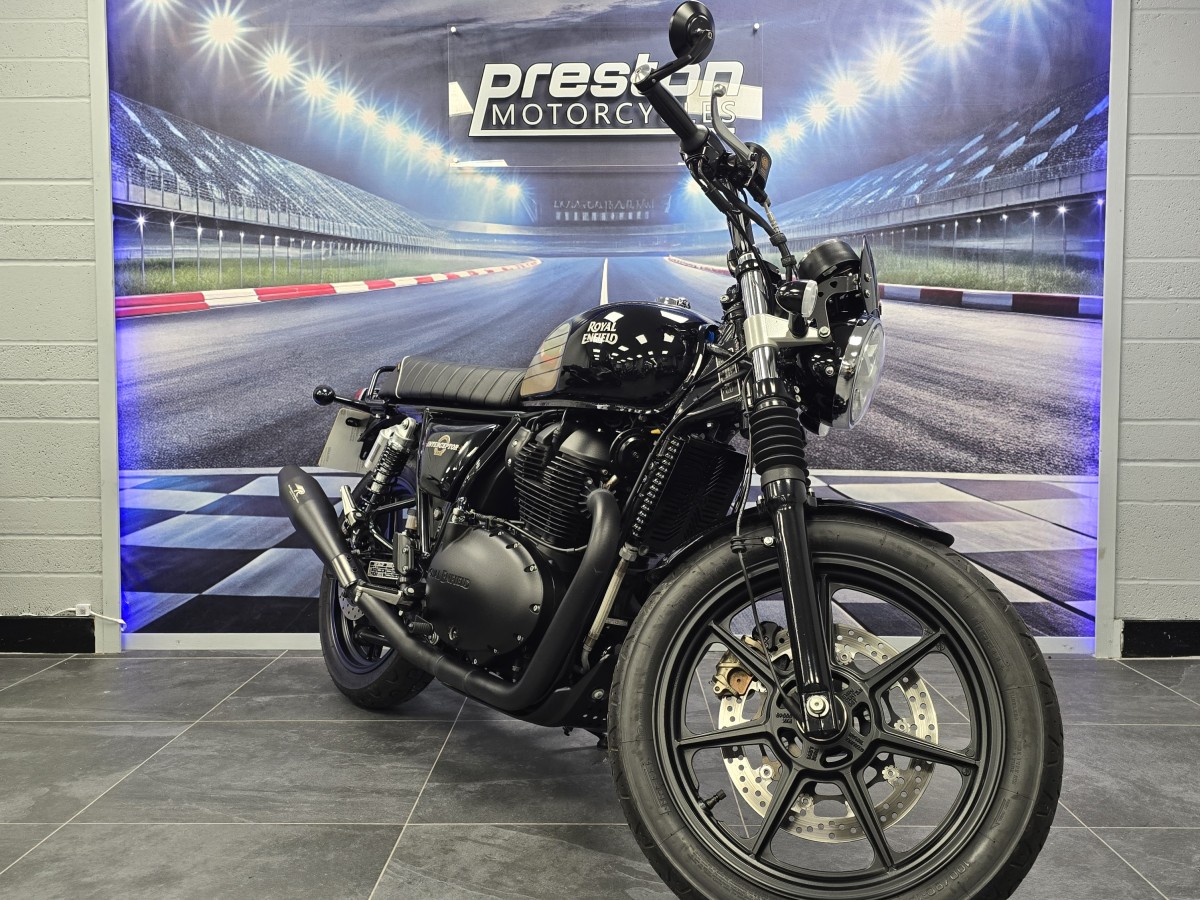 Used Royal Enfield INTERCEPTOR 650 E5 2023 for sale - 78894879: Photo 2