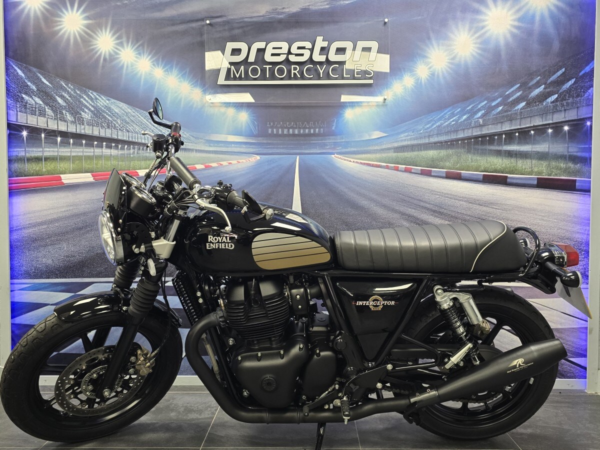Used Royal Enfield INTERCEPTOR 650 E5 2023 for sale - 78894879: Photo 3
