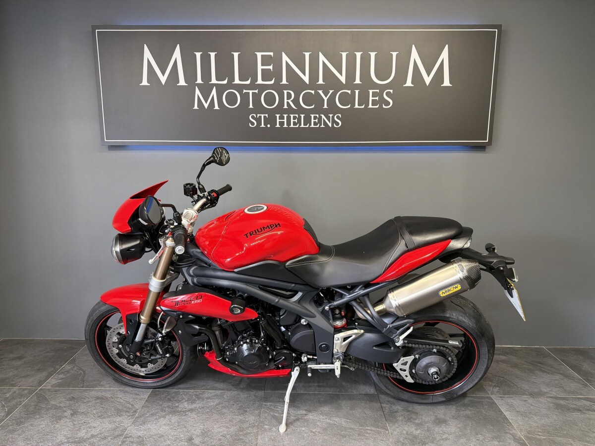 Used Triumph SPEED TRIPLE 1050 AB 2015 for sale - 78605462: Photo 11