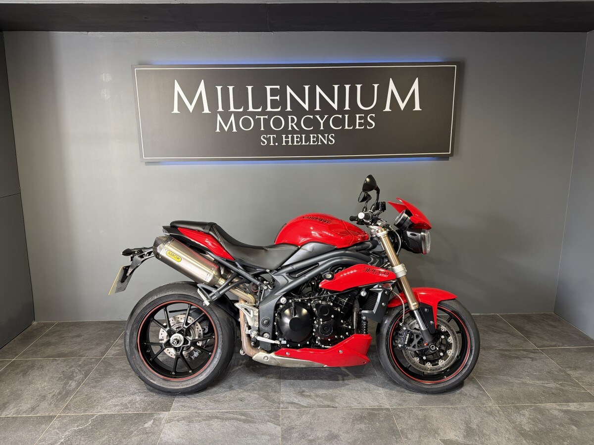 Used Triumph SPEED TRIPLE 1050 AB 2015 for sale - 78605462: Photo 13
