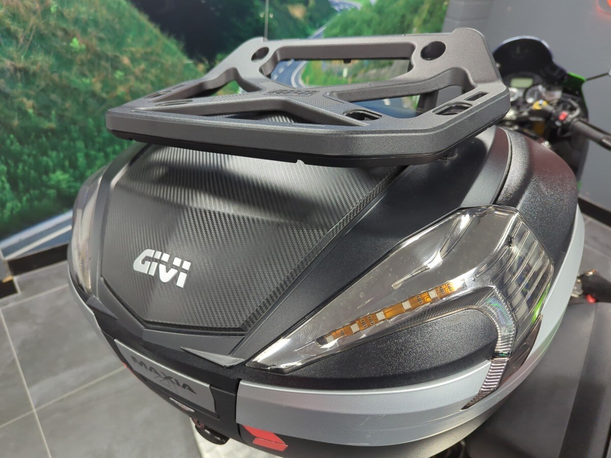 Used Kawasaki ZZR 2015 for sale - 78393876: Photo 16