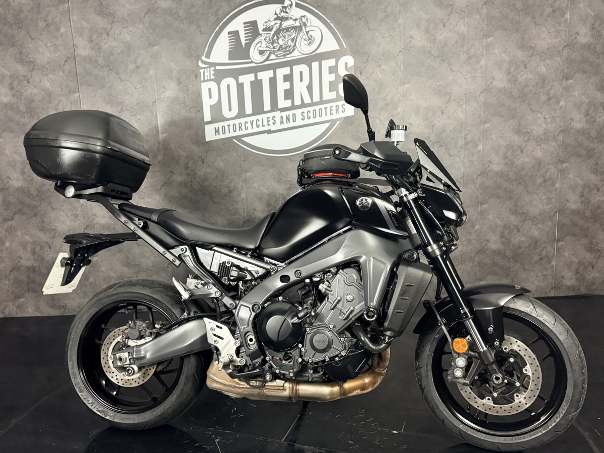 Used Yamaha MT-09 (MTN890) 2023 for sale - 78393939: Photo 2