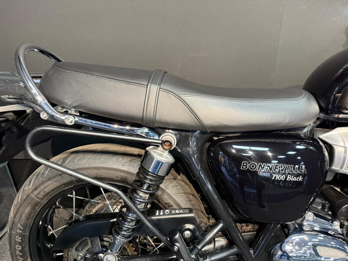 Used Triumph BONNEVILLE T100 BLACK 2019 for sale - 78427943: Photo 17
