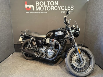 Used Triumph BONNEVILLE T100 BLACK 2019 for sale - bike-78427943: Photo