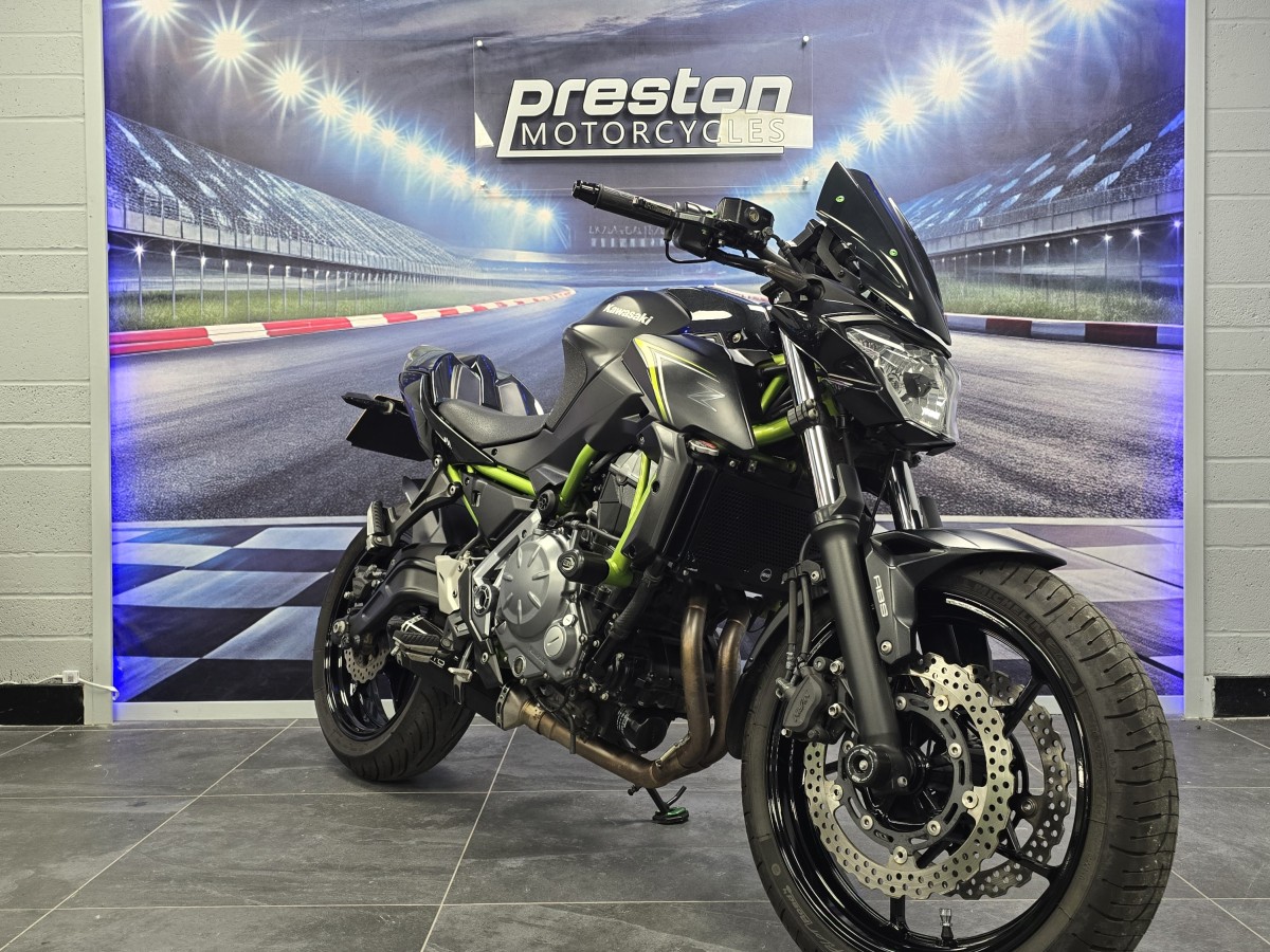 Used Kawasaki Z650 2018 for sale - 78489435: Photo 2