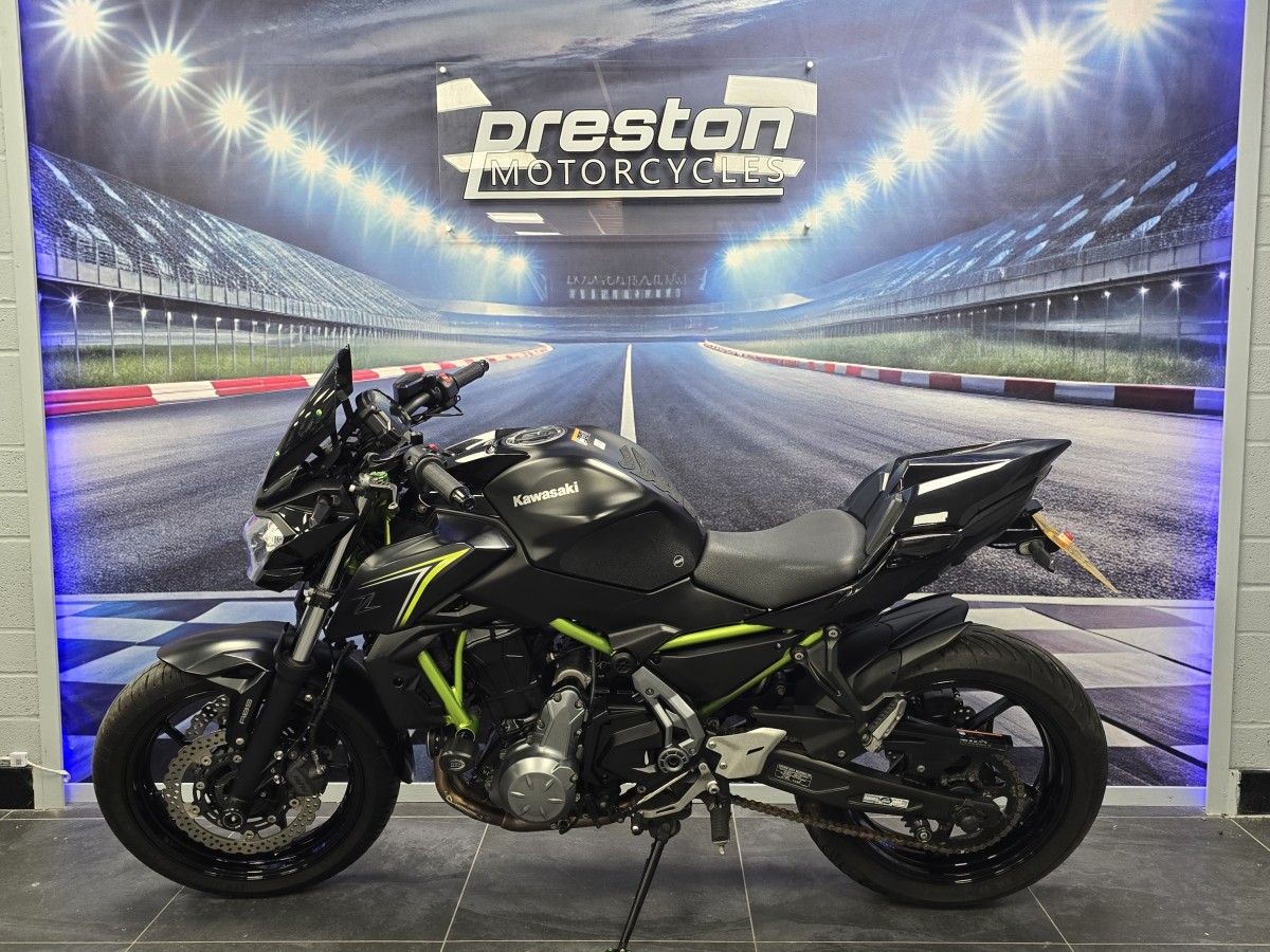 Used Kawasaki Z650 2018 for sale - 78489435: Photo 4