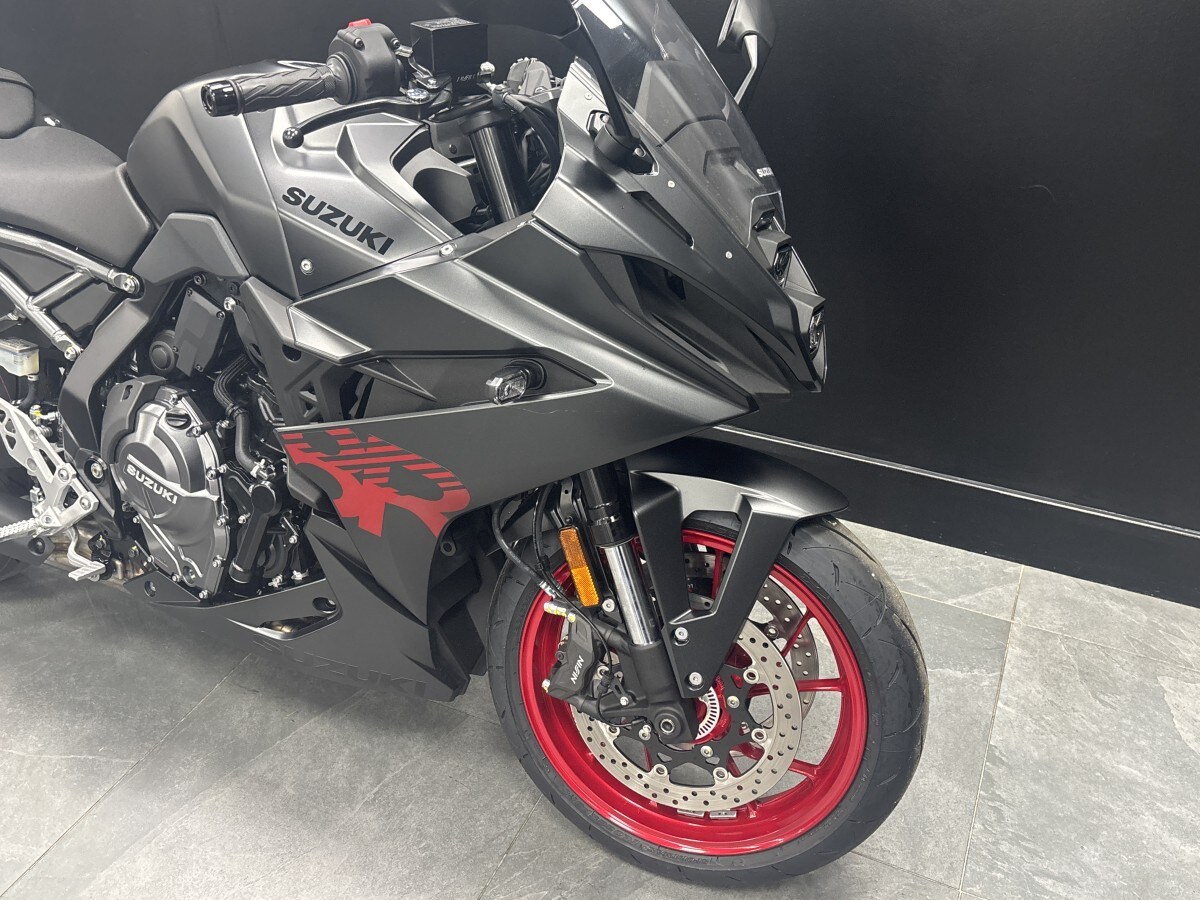 Used Suzuki GSX-8R for sale - 78909951: Photo 3