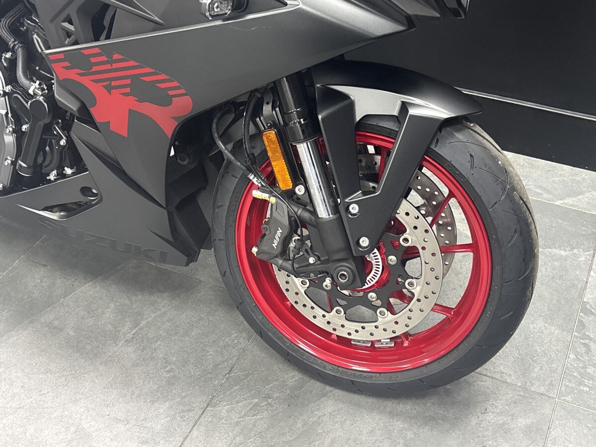 Used Suzuki GSX-8R for sale - 78909951: Photo 4
