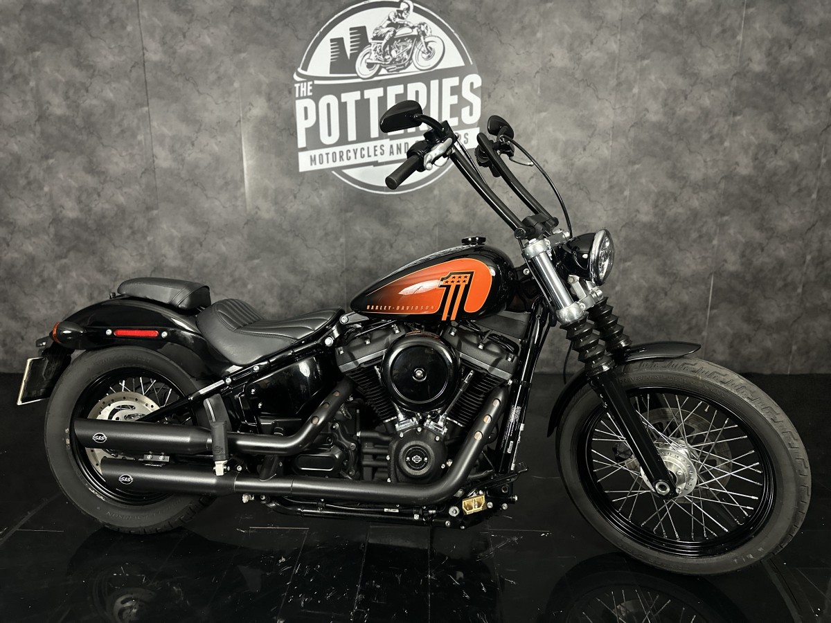 Used Harley-Davidson STREET BOB 2023 for sale - 78396038: Photo 2