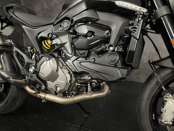 Used Ducati Monster 2021 for sale - bike-78396302: Photo