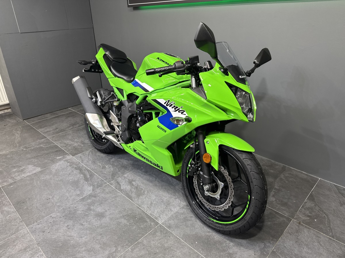 Used Kawasaki Ninja 125 BX125CTFAN (GN1/GY1) for sale - 78394241: Photo 2