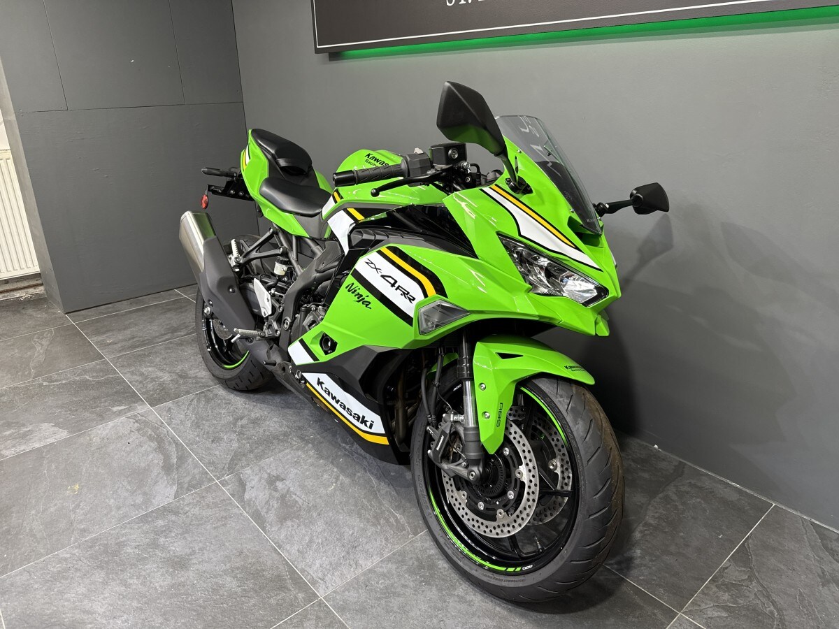 Used Kawasaki ZX-4RR ZX400SSFAN GN1 for sale - 78394445: Photo 3