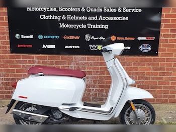 Used Lambretta V125 Special undefined for sale - bike-78399763: Photo