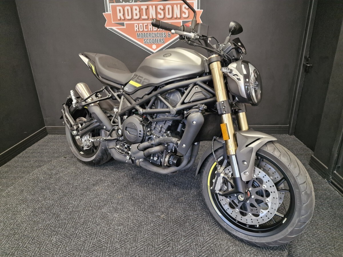 Used Benelli 752 S for sale - 78394359: Photo 6