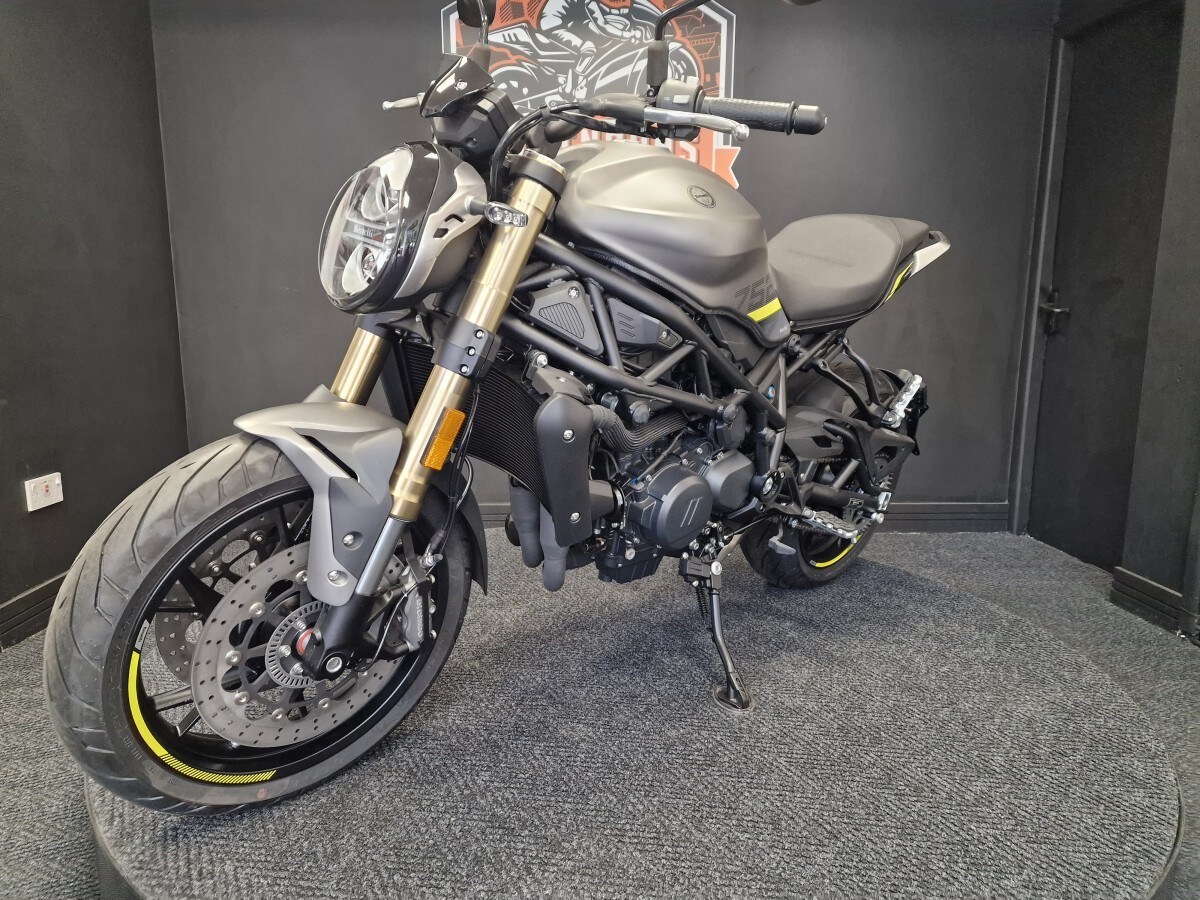 Used Benelli 752 S for sale - 78394359: Photo 8