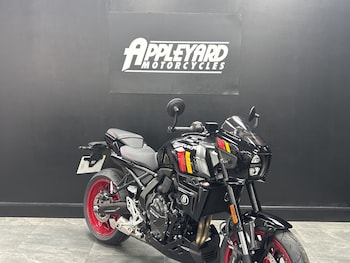 Used Suzuki GSX-8 TT 2025 for sale - bike-78395028: Photo