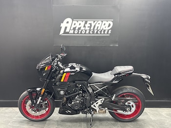 Used Suzuki GSX-8 TT 2025 for sale - bike-78395028: Photo