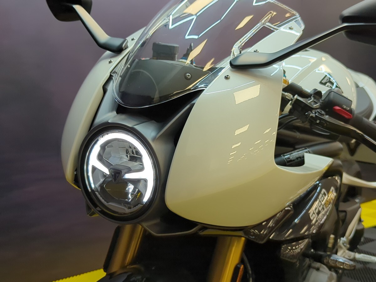 Used Triumph SPEED TRIPLE 1200 RR 2022 for sale - 78396391: Photo 10