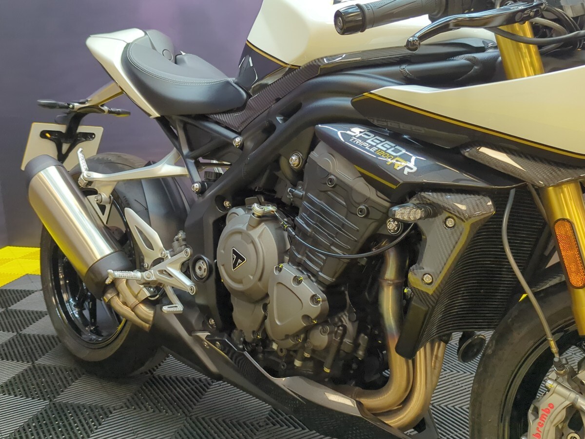 Used Triumph SPEED TRIPLE 1200 RR 2022 for sale - 78396391: Photo 11