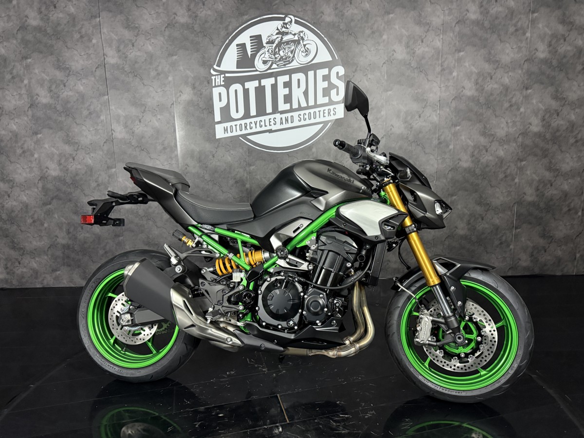 Used Kawasaki Z900 SE for sale - 78396530: Photo 2