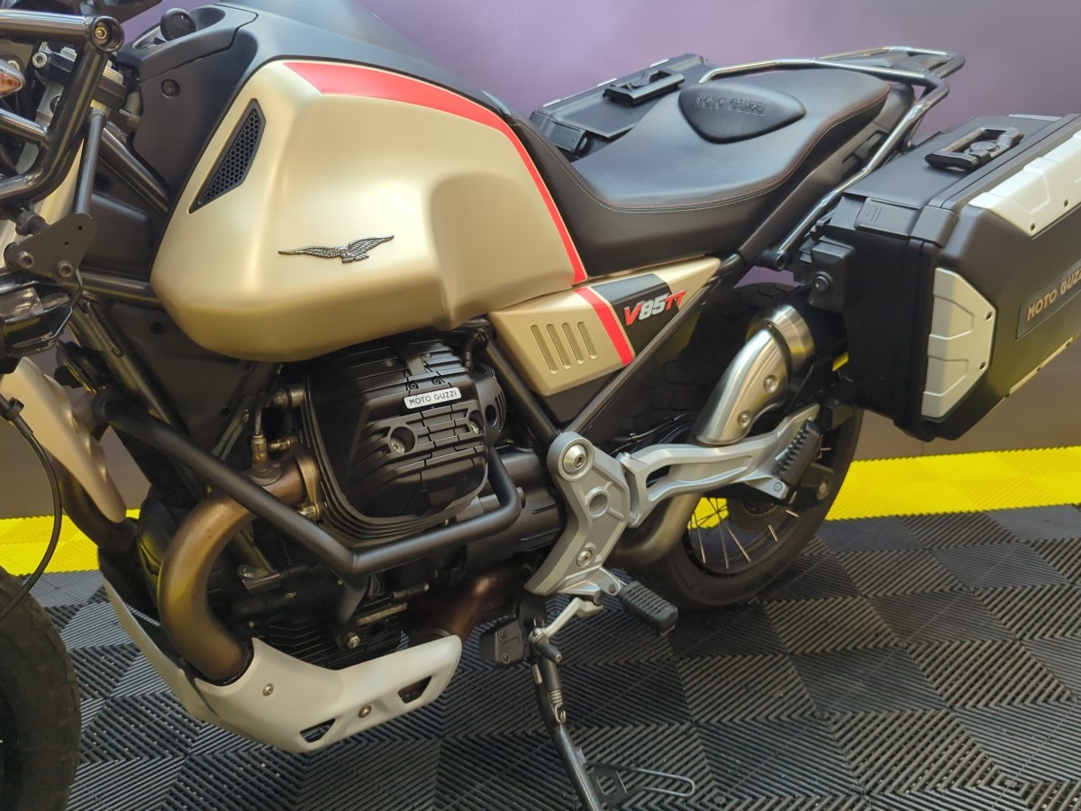 Used Moto Guzzi V85 TT TRAVEL 2021 for sale - 78395898: Photo 11