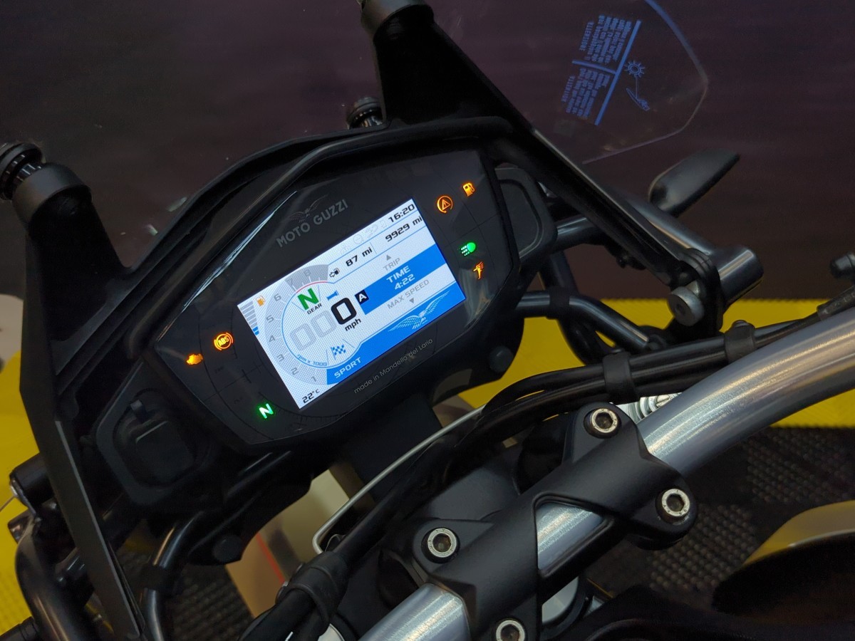 Used Moto Guzzi V85 TT TRAVEL 2021 for sale - 78395898: Photo 14