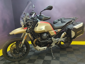 Used Moto Guzzi V85 TT TRAVEL 2021 for sale - bike-78395898: Photo