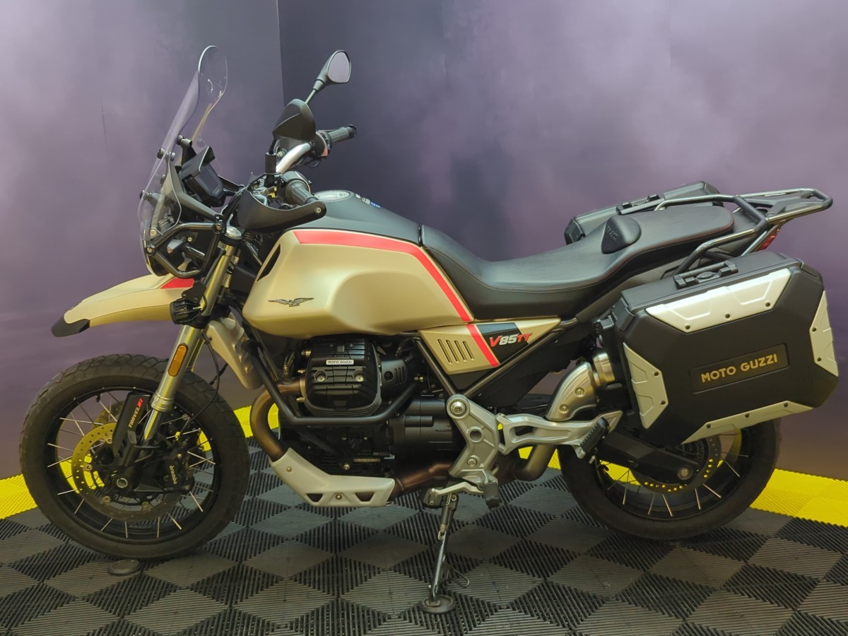 Used Moto Guzzi V85 TT TRAVEL 2021 for sale - 78395898: Photo 6