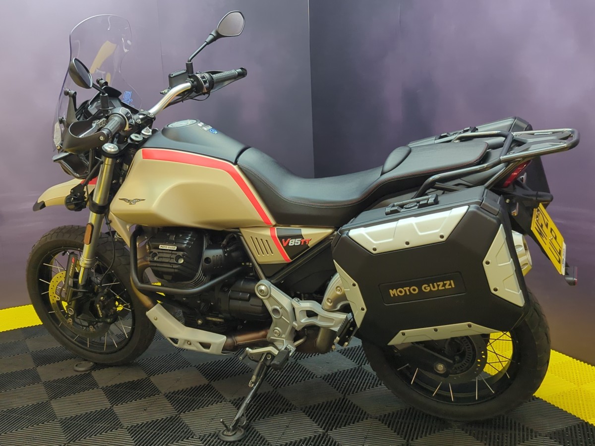 Used Moto Guzzi V85 TT TRAVEL 2021 for sale - 78395898: Photo 8