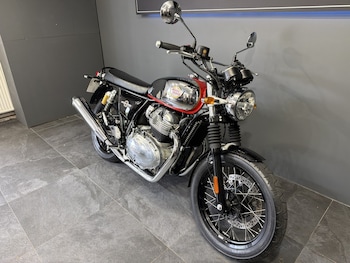 Used Royal Enfield INTERCEPTOR INT 650 2023 for sale - bike-79151477: Photo