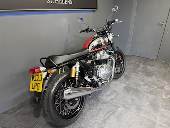 Used Royal Enfield INTERCEPTOR INT 650 2023 for sale - bike-79151477: Photo