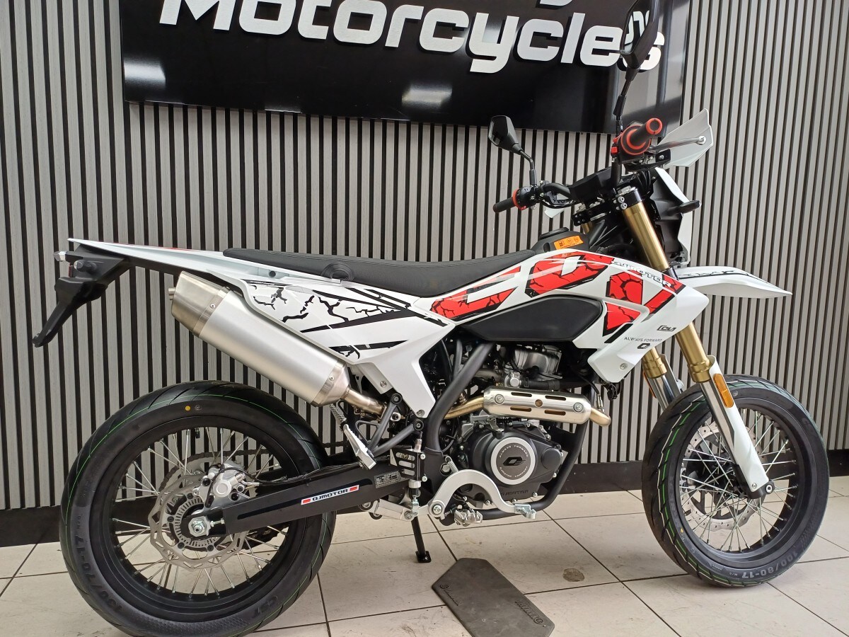 Used QJMOTOR COV125S for sale - 78395815: Photo 6
