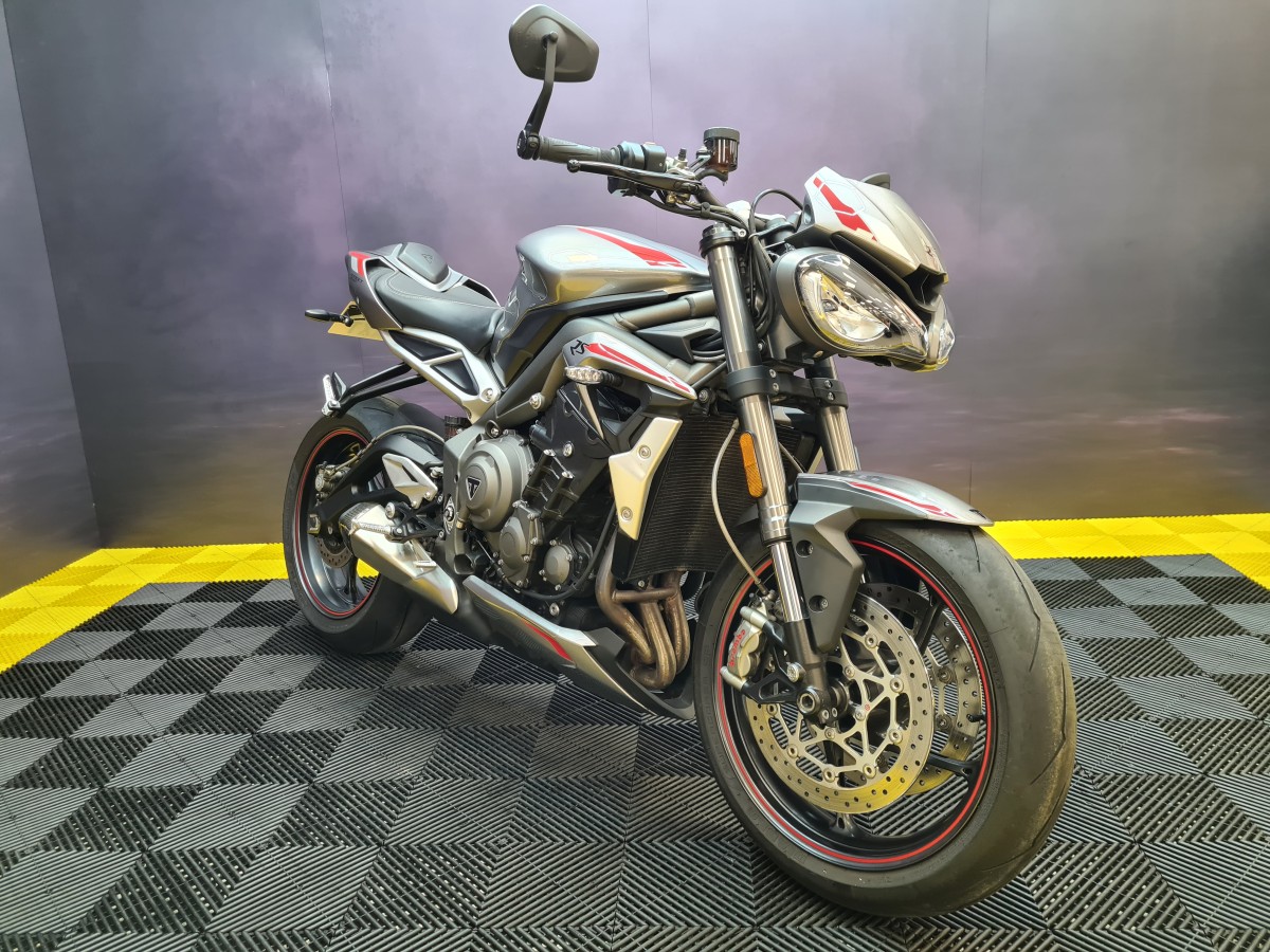 Used Triumph STREET TRIPLE 765 RS 2020 for sale - 78396231: Photo 14