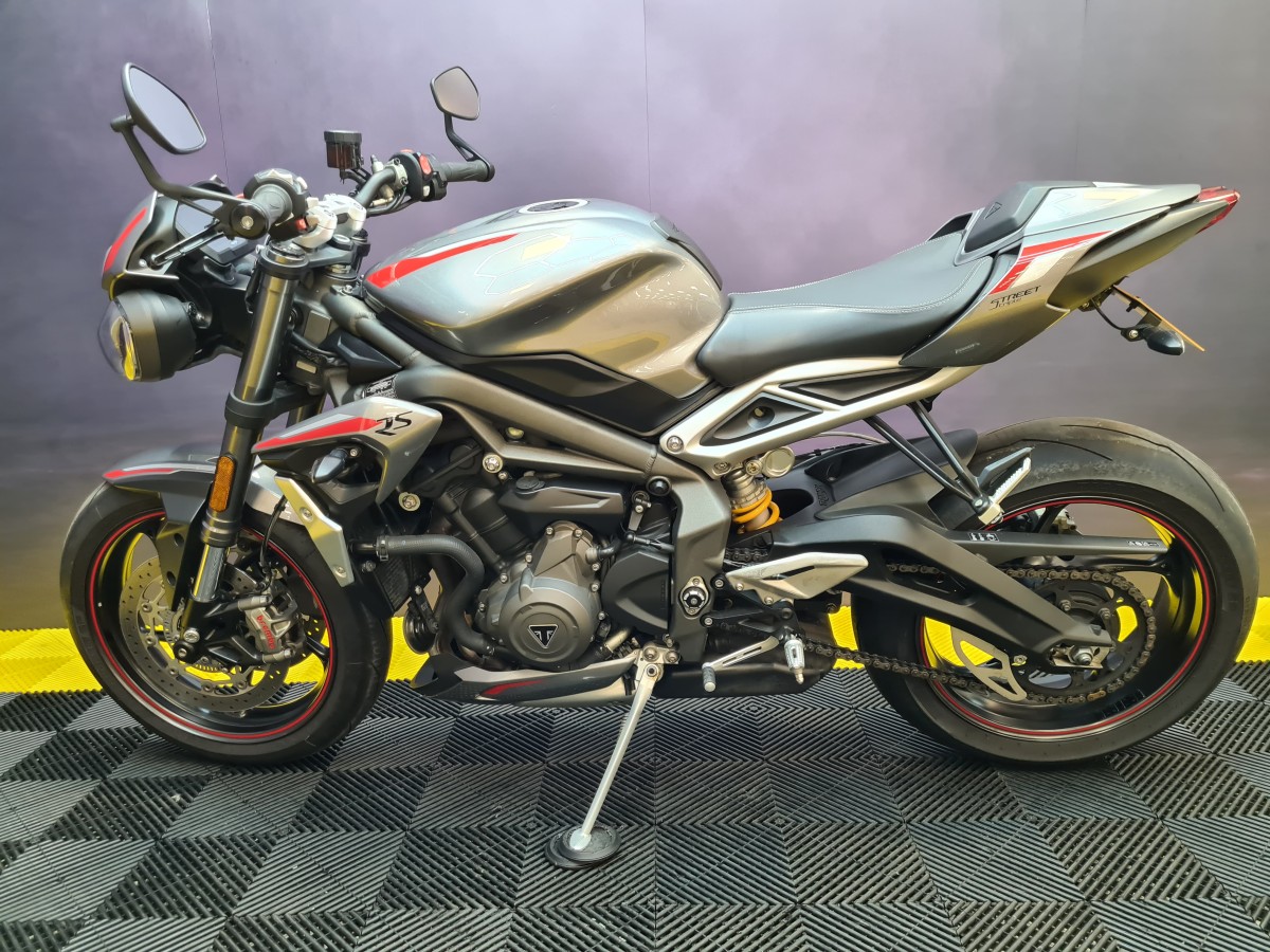 Used Triumph STREET TRIPLE 765 RS 2020 for sale - 78396231: Photo 3