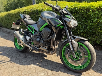 Used Kawasaki Z900 2023 for sale - bike-79130882: Photo