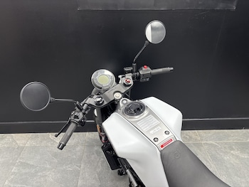 Used Husqvarna VITPILEN 401 2024 for sale - bike-78395703: Photo