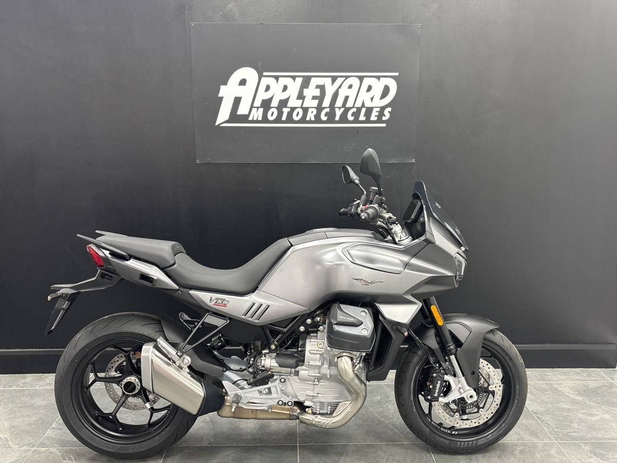 Used Moto Guzzi V100 Mandello for sale - 78394712: Photo 2