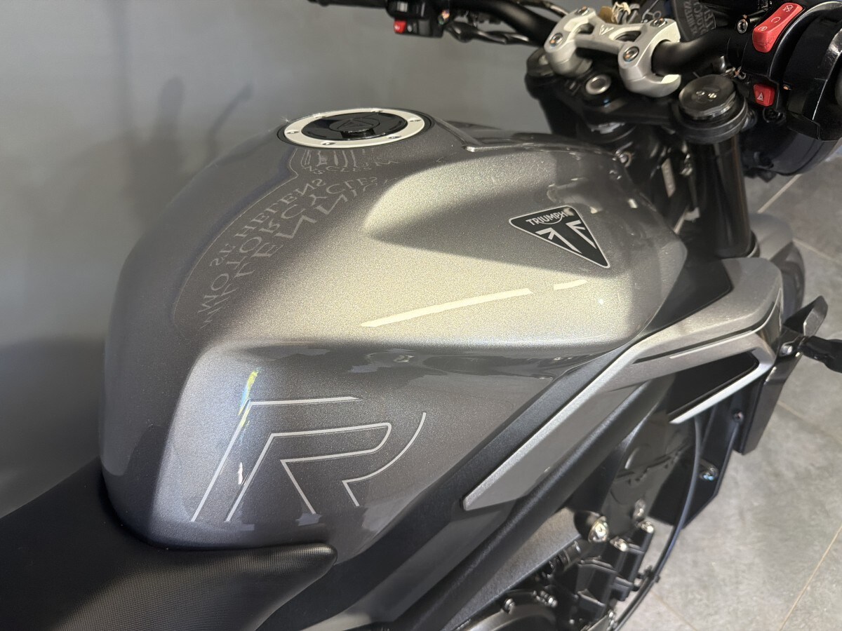 Used Triumph STREET TRIPLE R 2023 for sale - 78446118: Photo 8