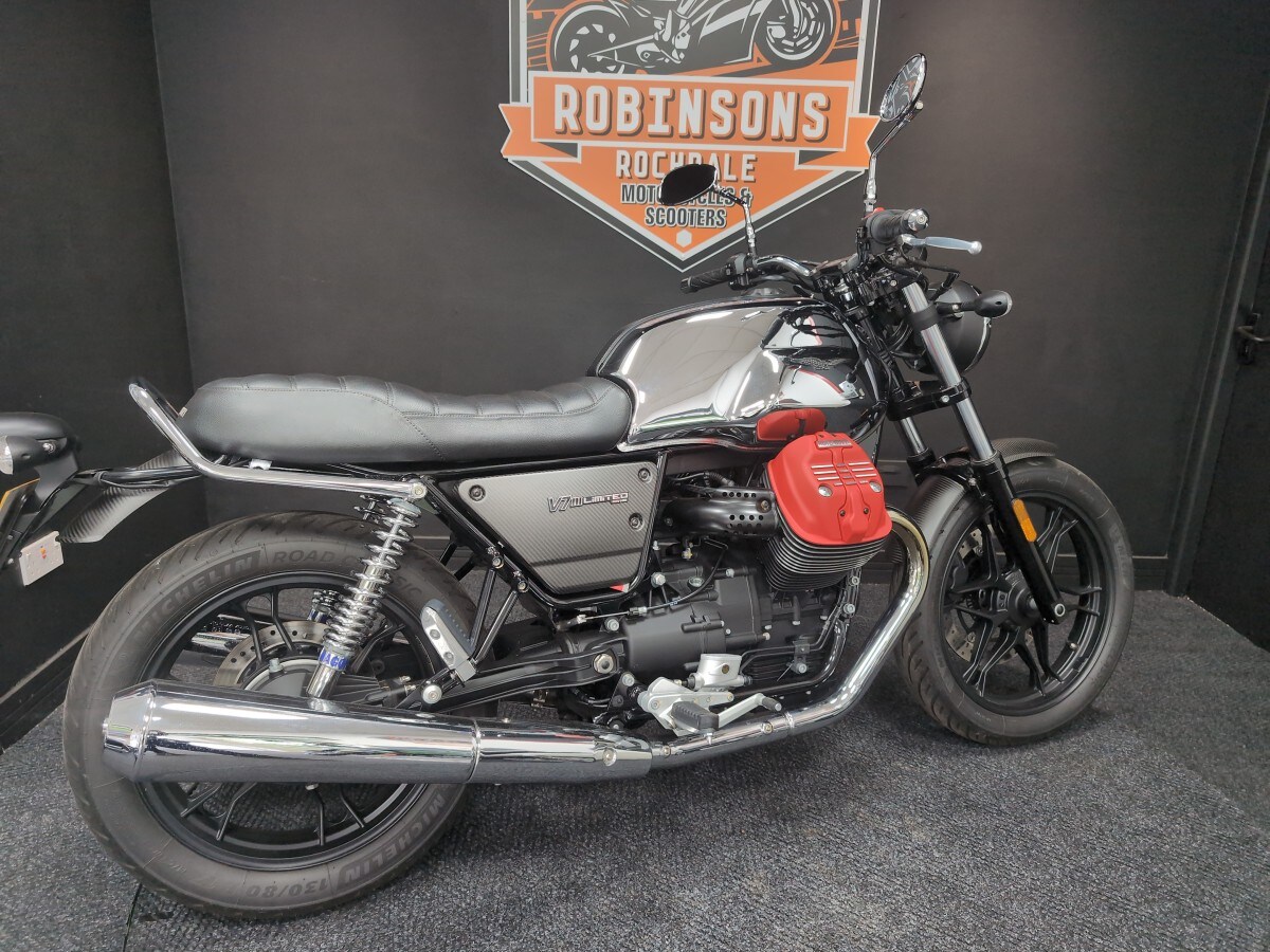 Used Moto Guzzi V7 III CARBON SHINE 2020 for sale - 78397248: Photo 7