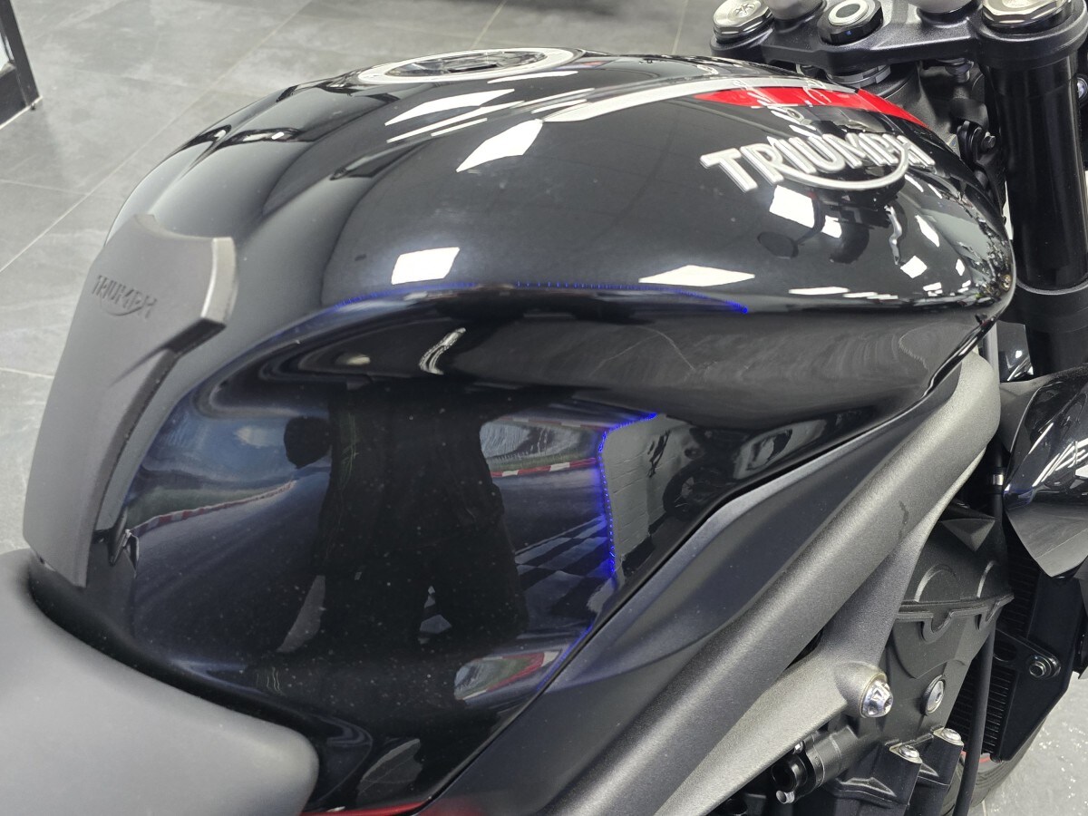 Used Triumph STREET TRIPLE R 2021 for sale - 78571760: Photo 10