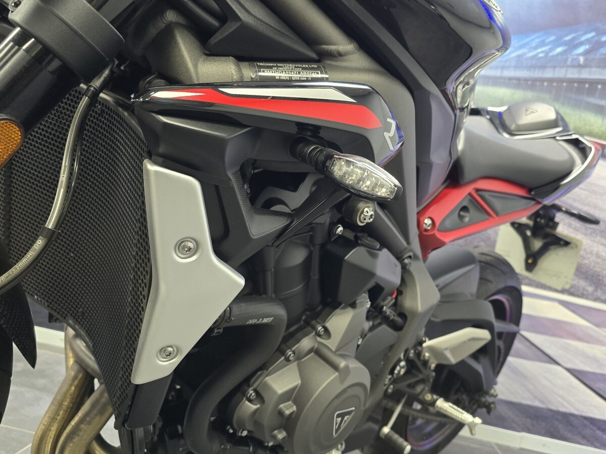 Used Triumph STREET TRIPLE R 2021 for sale - 78571760: Photo 5