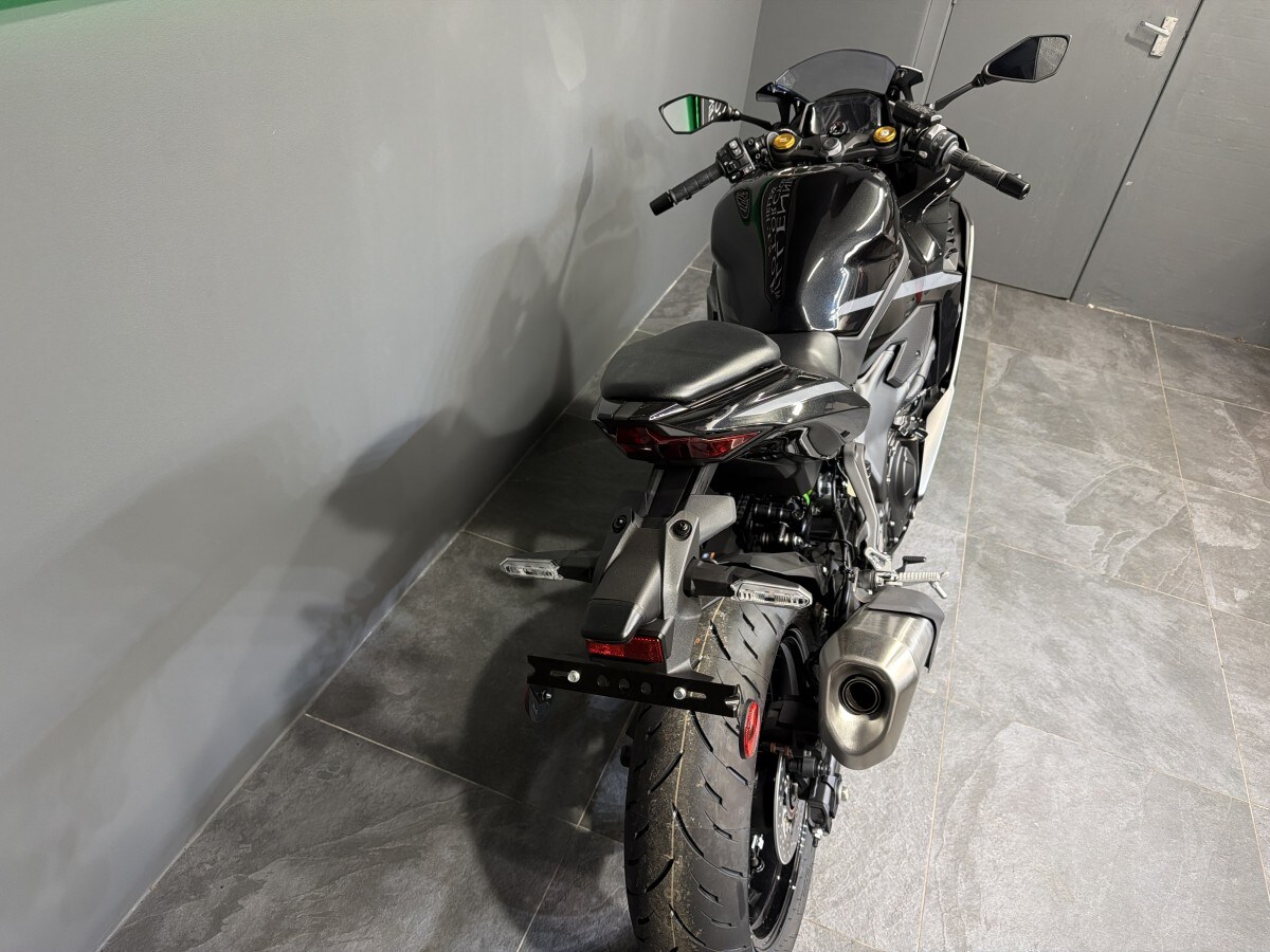 Used Kawasaki ZX-4RR ZX400STFAN (GY2/GN2) for sale - 78394450: Photo 10