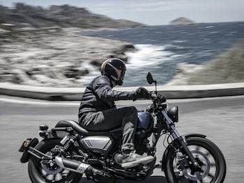 Used Toyota Land Cruiser 2024 for sale - 78393900: Photo