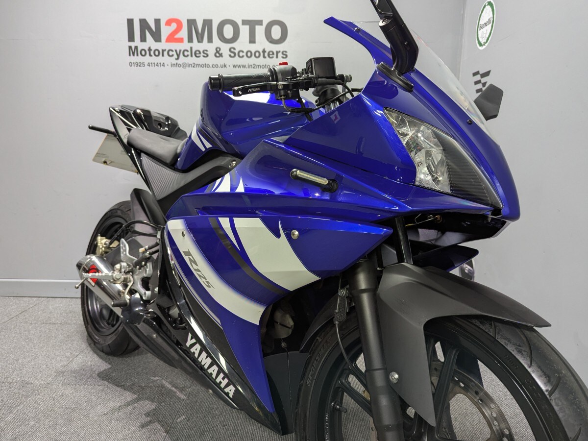 Used Yamaha YZF R125 2011 for sale - 78396179: Photo 4