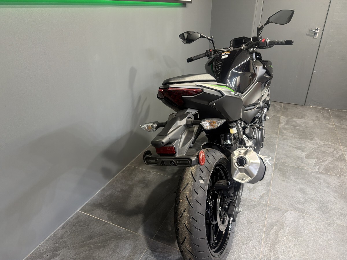 Used Kawasaki Z500 ER500ERFNN for sale - 78394367: Photo 10