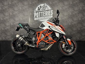 Used KTM 1290 SUPERDUKE R 19 2019 for sale - bike-78396699: Photo