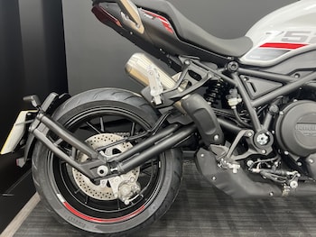 Used Benelli 752 S undefined for sale - bike-78395386: Photo